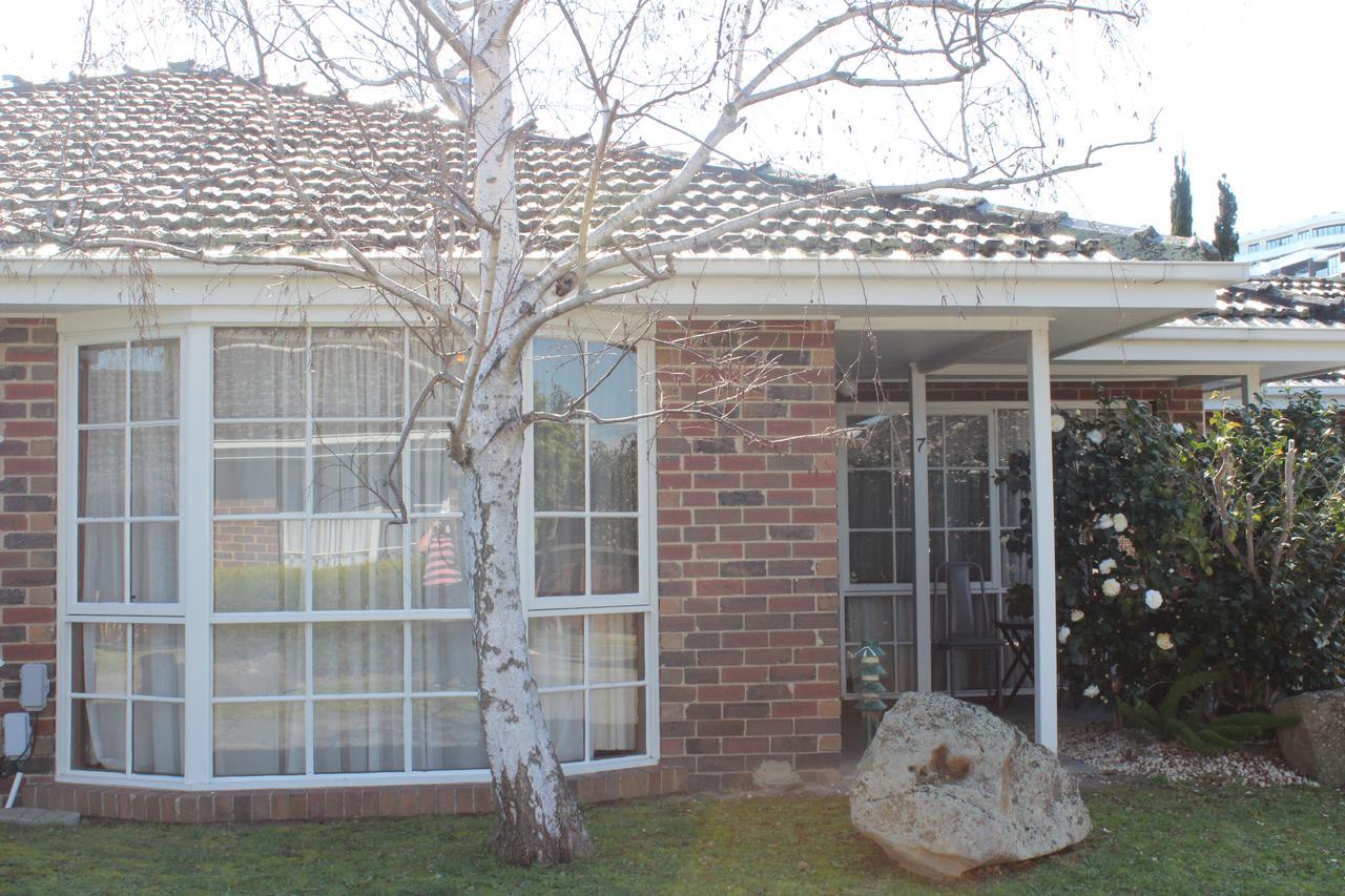 Australian Home Away Doncaster Elgar Melbourne Exterior photo